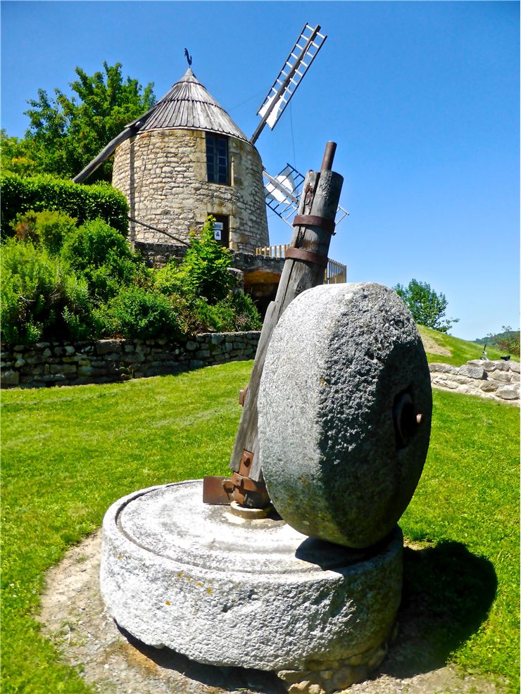 Picture Of Grinding Wheel Windmill